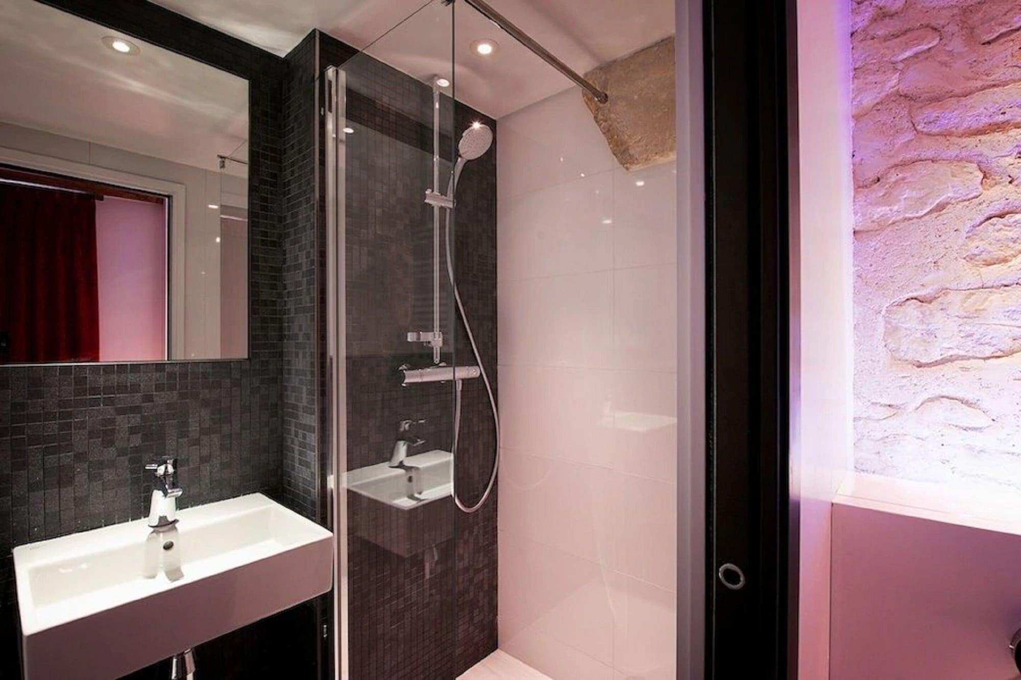 Hotel Le Clos De Notre Dame Paris Luaran gambar